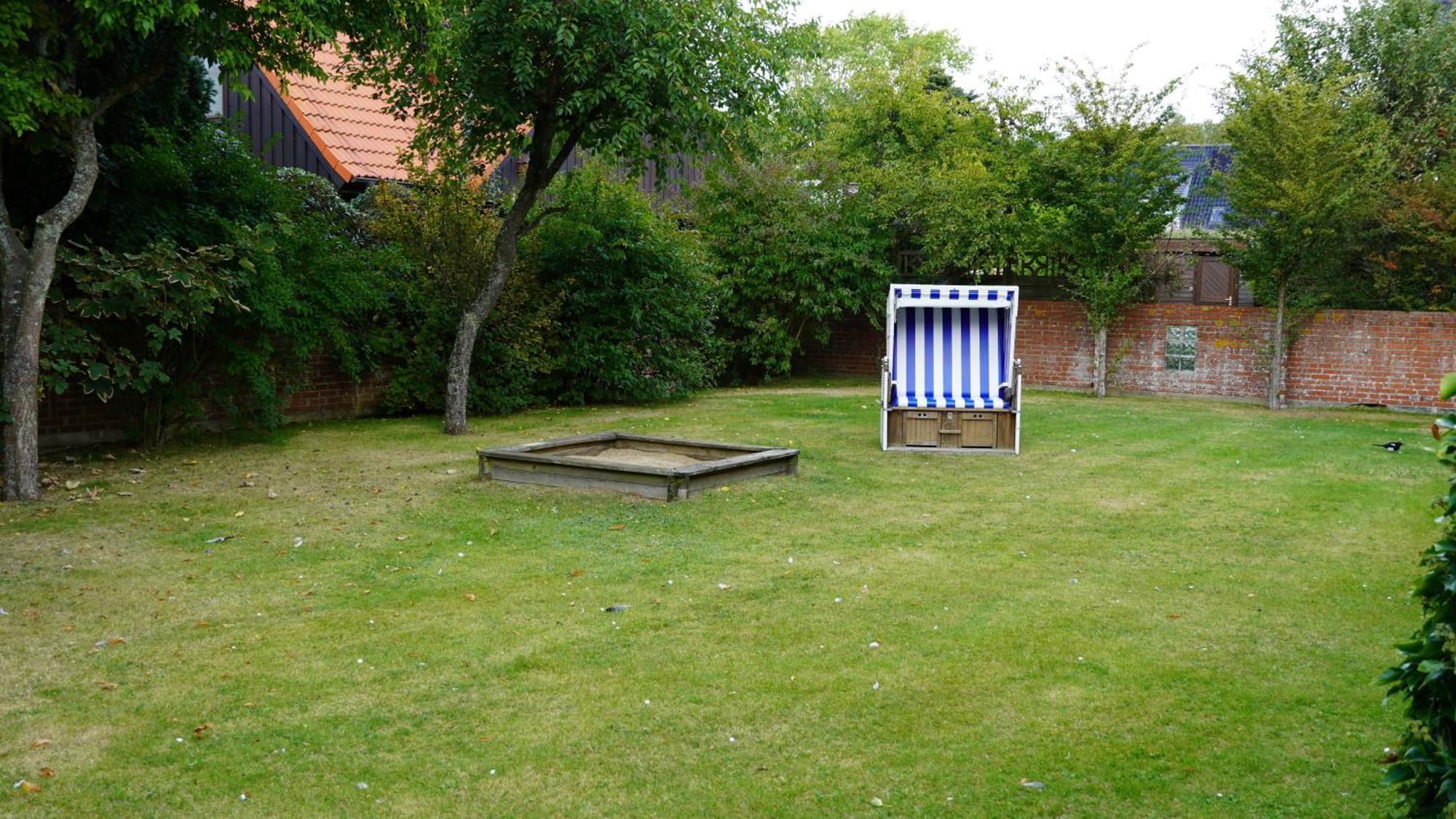 Ferienwohnung Haus Amselnest Whg 04 Wyk auf Föhr Exterior foto